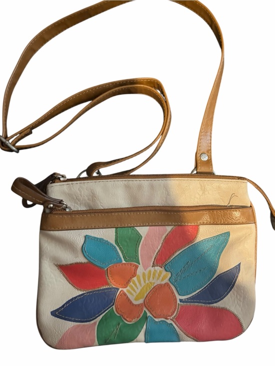 Relic Handbags - 🌼RELIC🌼Vintage Y2K Crossbody🌼Floral Appliqué🌼So Iconic🌼No Defects🌼